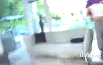 تحصل مارس الجنس خنثى بعد مص و سخيف على السرير.