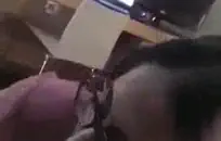 يتمايل ثديي الطبيعي الضخم والمفلس لأعلى ولأسفل مثل زوج من البطيخ العصير على الطواف حتى يغرق بعض الديك في انقسامهما النضر.