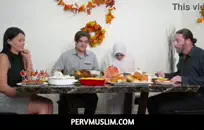 بلدان جزر المحيط الهادئ من الأولاد مباشرة مع ديك كبيرة والرجال الذين يمارسون الجنس عن طريق الفم.