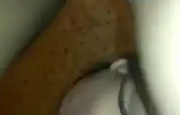 فاتنة الساخنة في الكعب العالي الملاعين كس والحمار مع لعبها.