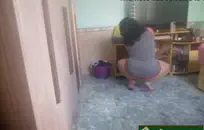 رهيبة تحول جنسي مع كتكوت صغير.