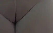 غنيمة كبيرة الأبنوس في سن المراهقة ركوب مص الديك الأبيض.