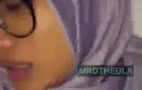 سميكة الآسيوية ركوب الديك ضخمة وشاعر كبير الثدي.