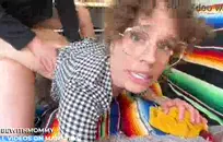 ضيق كس في سن المراهقة الملاعين لها هزاز.