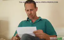 أيدي شاعر المليون مجانا نائب الرئيس في فمي بعد متفوقا كومينغ الثابت.